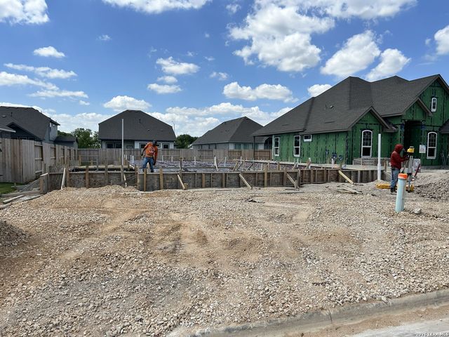 3712 Moru Oak Drive, Seguin, TX 78155