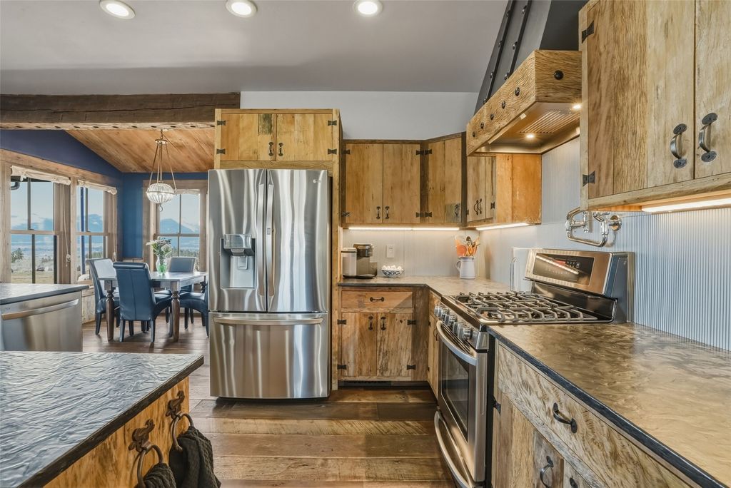 1076 Home Stretch Drive, Stevensville, MT 59870 photo 16