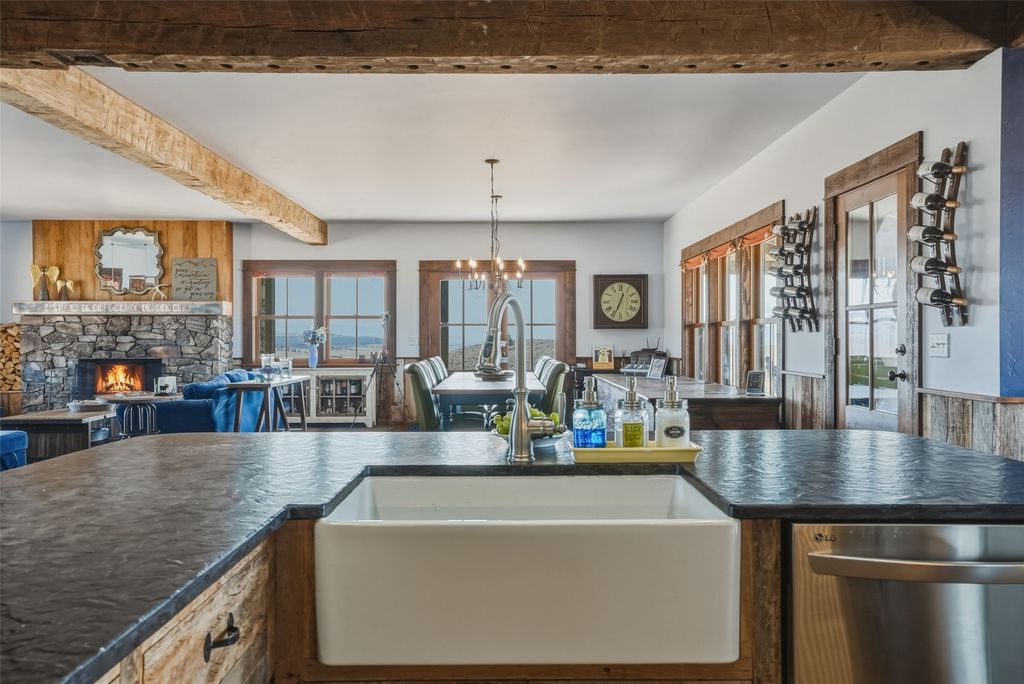 1076 Home Stretch Drive, Stevensville, MT 59870 photo 19