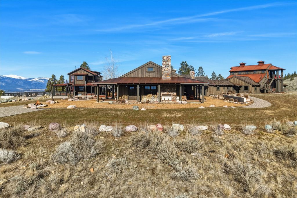 1076 Home Stretch Drive, Stevensville, MT 59870 photo 8