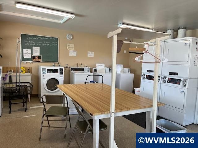 16901 SE Division St 36, Portland, OR 97236