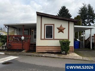 16901 SE Division St 36, Portland, OR 97236