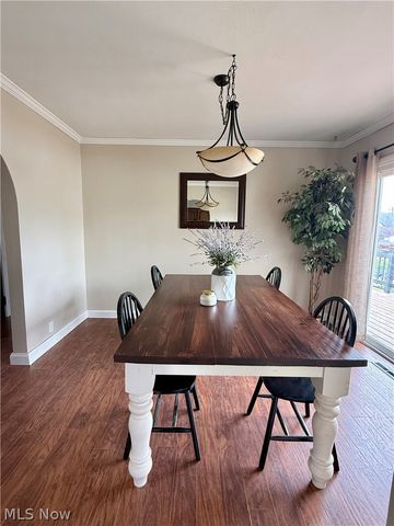 809 33rd Street, Vienna, WV 26105