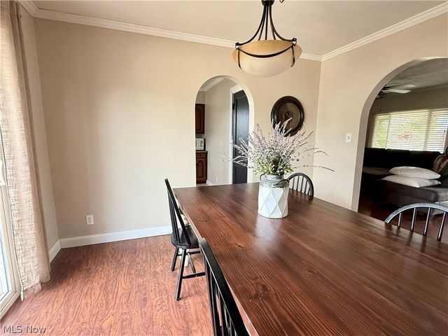 809 33rd Street, Vienna, WV 26105