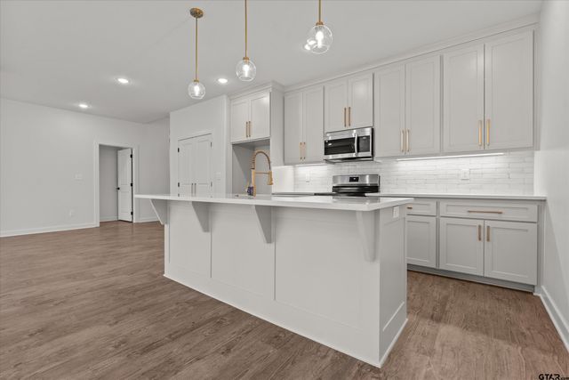 1610 Pineview Ln, Hideaway, TX 75771