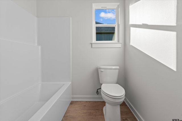 1610 Pineview Ln, Hideaway, TX 75771