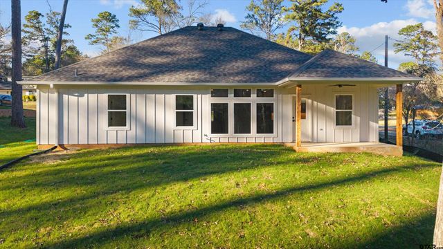 1610 Pineview Ln, Hideaway, TX 75771