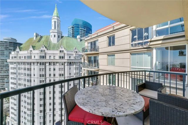 850 E Ocean Boulevard, Long Beach, CA 90802