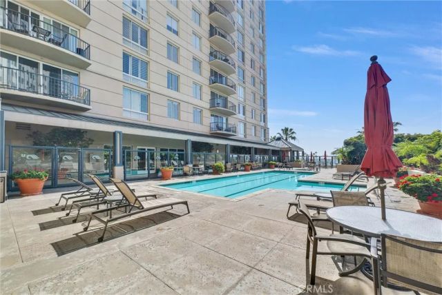 850 E Ocean Boulevard, Long Beach, CA 90802