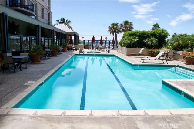 850 E Ocean Boulevard, Long Beach, CA 90802