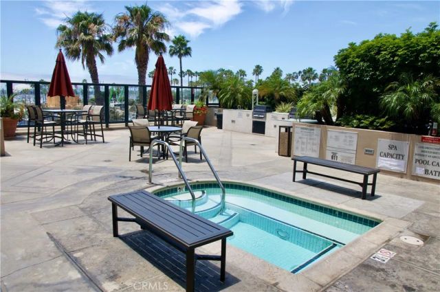 850 E Ocean Boulevard, Long Beach, CA 90802