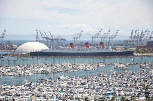 850 E Ocean Boulevard, Long Beach, CA 90802