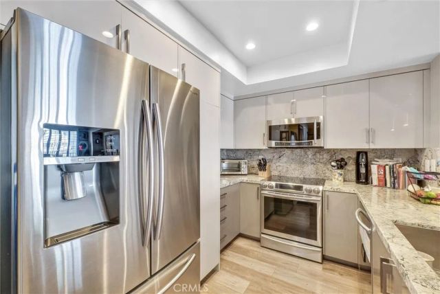 850 E Ocean Boulevard, Long Beach, CA 90802