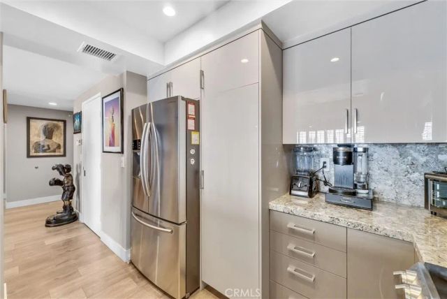 850 E Ocean Boulevard, Long Beach, CA 90802