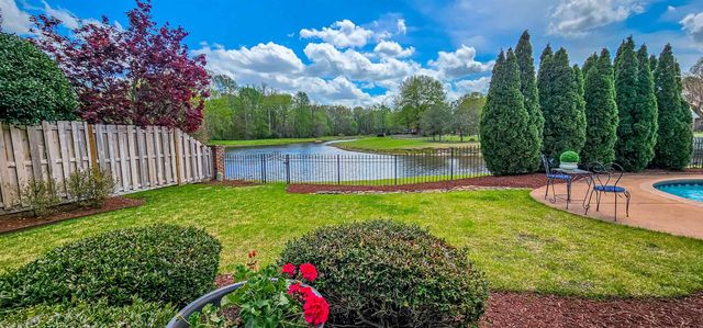 2286 LAKE PAGE DR, Collierville, TN 38017