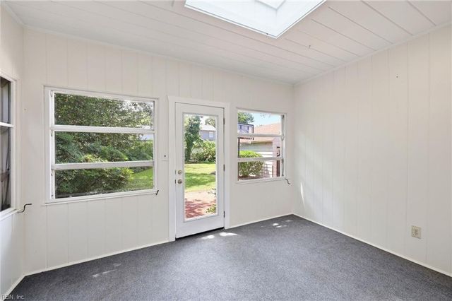 5215 Argall AVE, Norfolk, VA 23508