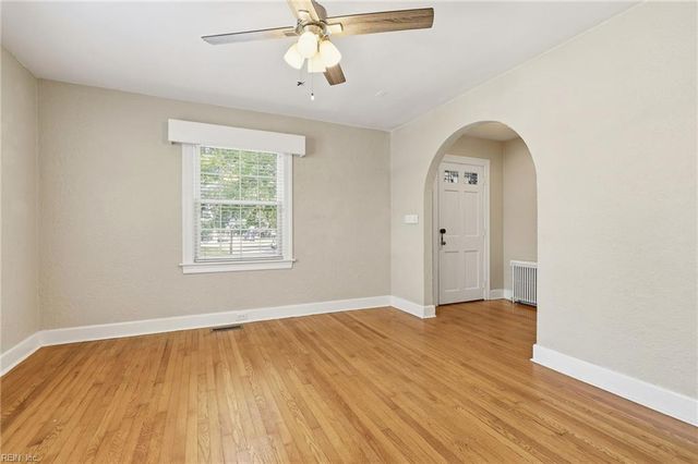 5215 Argall AVE, Norfolk, VA 23508
