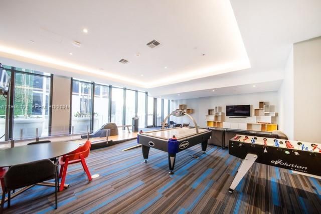 1010 Brickell Ave 1510, Miami, FL 33131