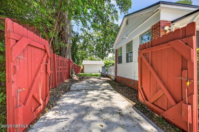 4818 ATTLEBORO Street, Jacksonville, FL 32205