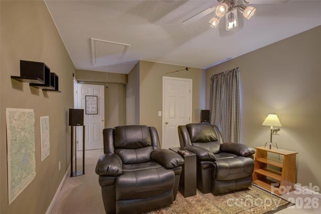 11611 Knightsdale Drive, Charlotte, NC 28277