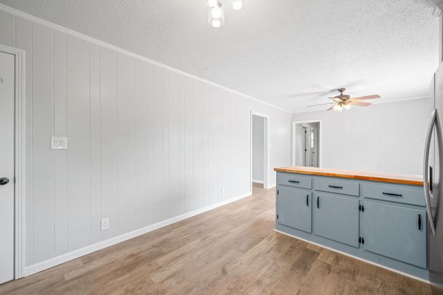 208 Aster Dr, Clarksville, TN 37042