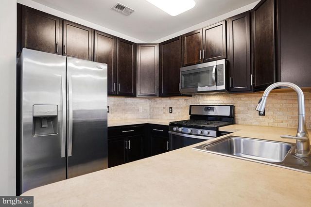 4532 CHAMPIONS RUN, Cherry Hill, NJ 08002
