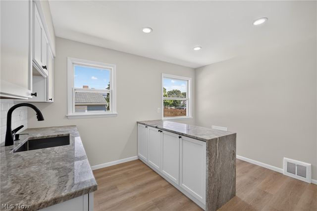 4415 W 155th Street, Cleveland, OH 44135