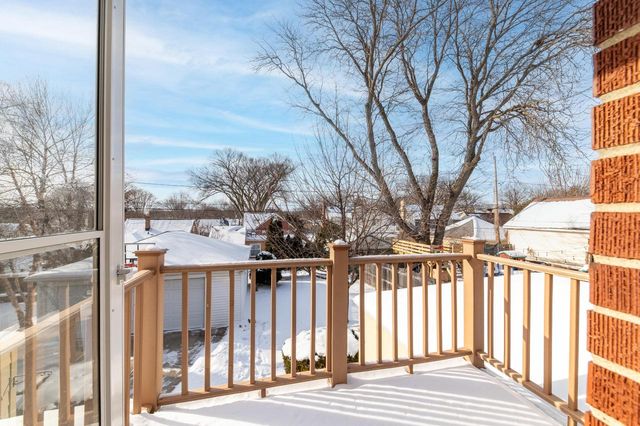 2551 N 81st STREET, Wauwatosa, WI 53213