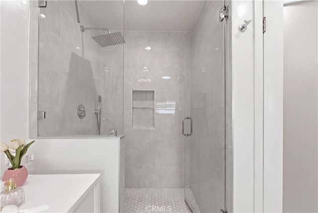 3642 Locust Ave, Long Beach, CA 90807