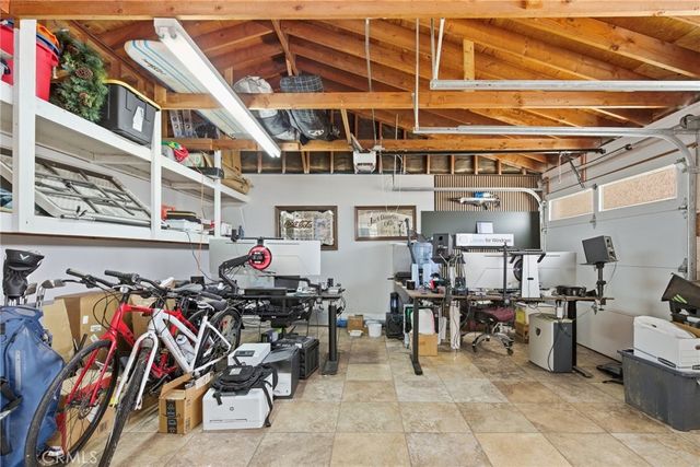 3642 Locust Ave, Long Beach, CA 90807