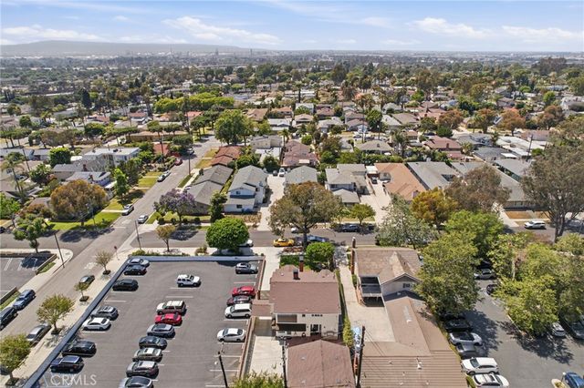 3642 Locust Ave, Long Beach, CA 90807