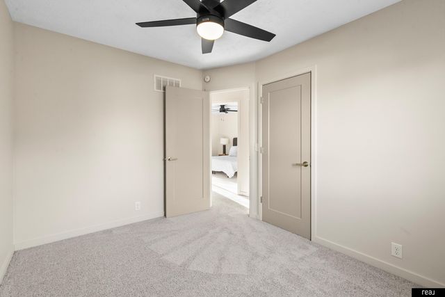 15229 Lincoln Circle, Omaha, NE 68154