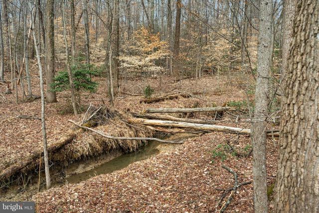 6106 WESSON DR, Suitland, MD 20746