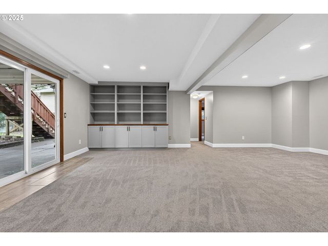 1944 Ne BROGDEN Ct, Hillsboro, OR 97124