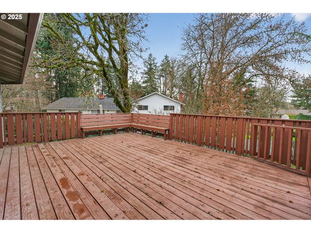 1944 Ne BROGDEN Ct, Hillsboro, OR 97124