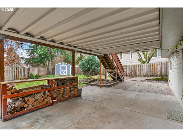 1944 Ne BROGDEN Ct, Hillsboro, OR 97124