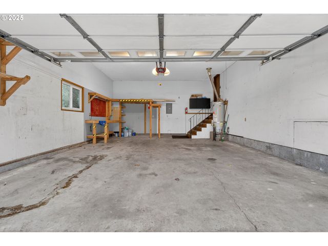 1944 Ne BROGDEN Ct, Hillsboro, OR 97124