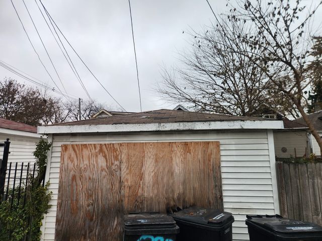 6716 S Bell Avenue, Chicago, IL 60636