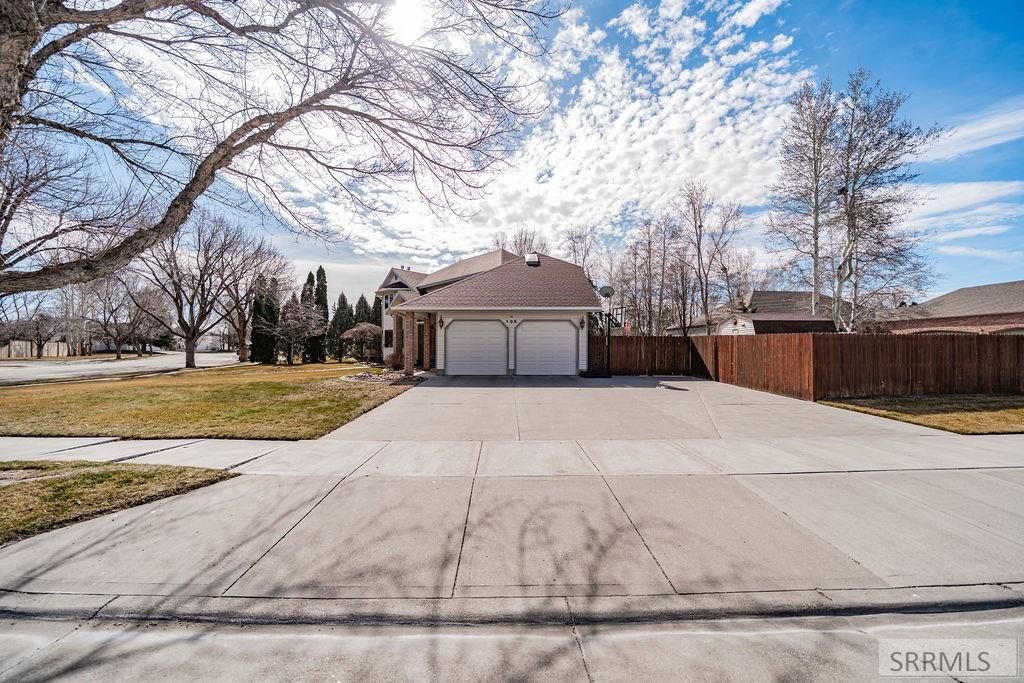 Image 10 of property listing at 105 Harvest Run Drive, Idaho Falls, ID 83404