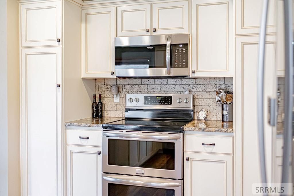 Image 14 of property listing at 105 Harvest Run Drive, Idaho Falls, ID 83404