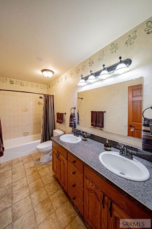 Image 78 of property listing at 105 Harvest Run Drive, Idaho Falls, ID 83404