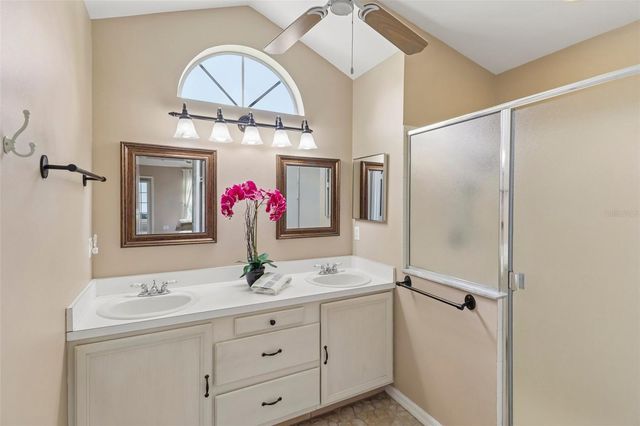 4529 PEACH TREE STREET, Leesburg, FL 34748
