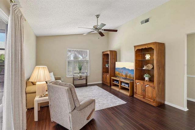 4529 PEACH TREE STREET, Leesburg, FL 34748