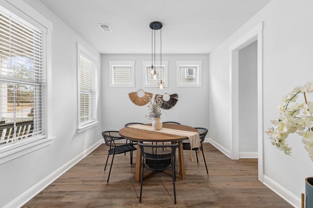 Image 10 of property listing at 2119 Kemmerlin Street, Johns Island, SC 29455