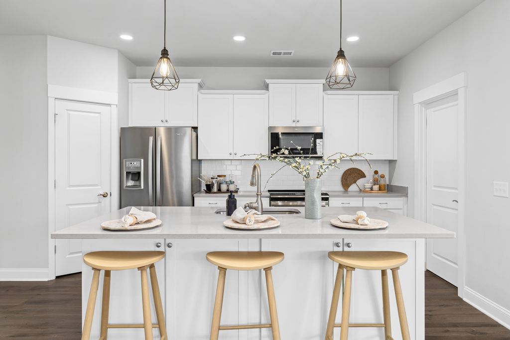 Image 14 of property listing at 2119 Kemmerlin Street, Johns Island, SC 29455