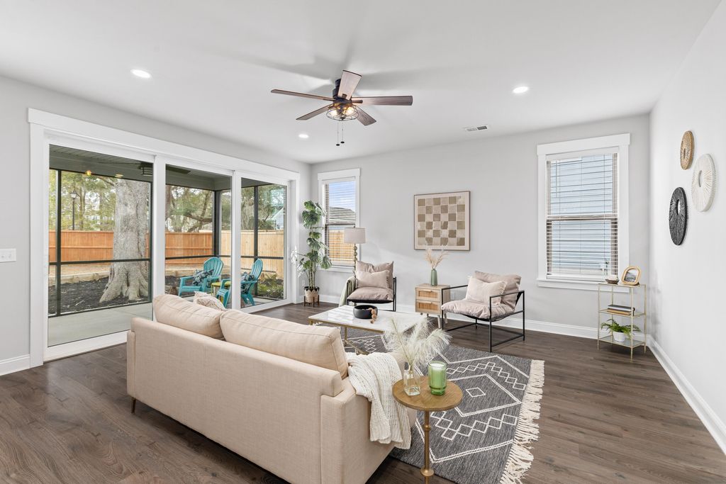 Image 19 of property listing at 2119 Kemmerlin Street, Johns Island, SC 29455