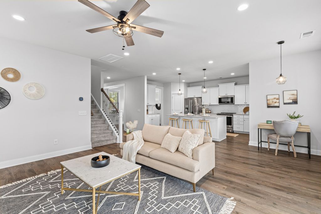 Image 21 of property listing at 2119 Kemmerlin Street, Johns Island, SC 29455