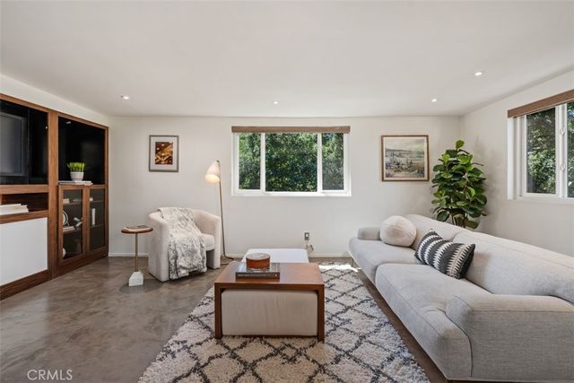 11575 Sunshine Terrace, Studio City, CA 91604