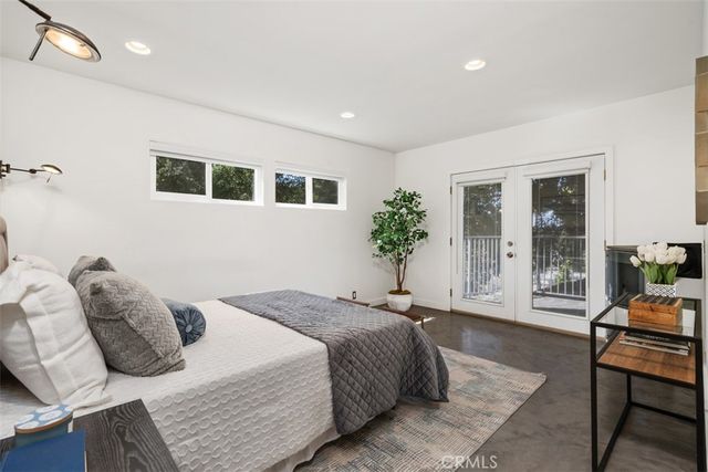 11575 Sunshine Terrace, Studio City, CA 91604