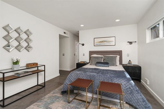 11575 Sunshine Terrace, Studio City, CA 91604
